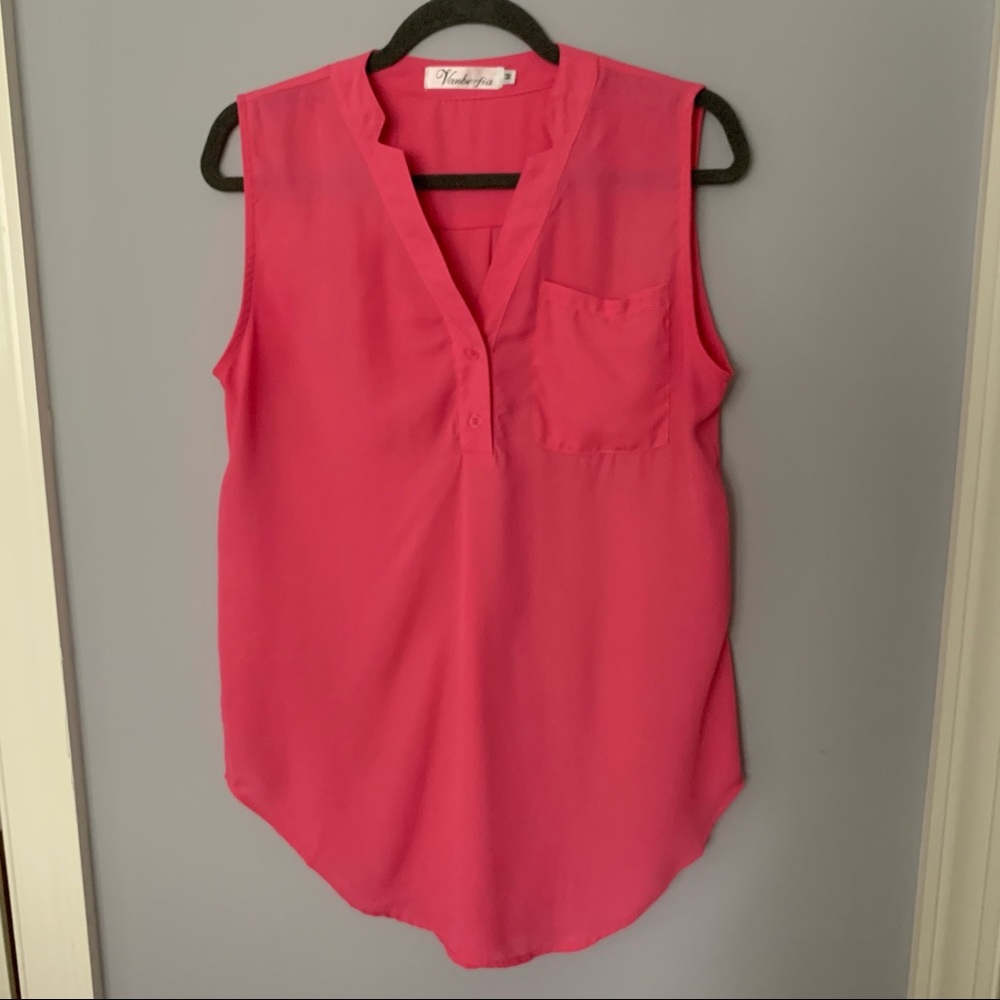 Pink V neck sleeveless blouse